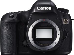 Canon EOS 5DS R Digital SLR Camera Body 50.6 MP + 24-105mm f/4L IS II USM Lens