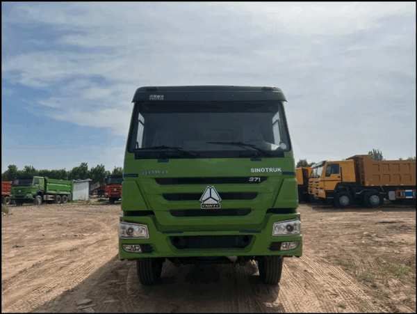 10 Roda HOWO 6X4 Caminhão Basculante Basculante com Novo Motor - Imagem 2