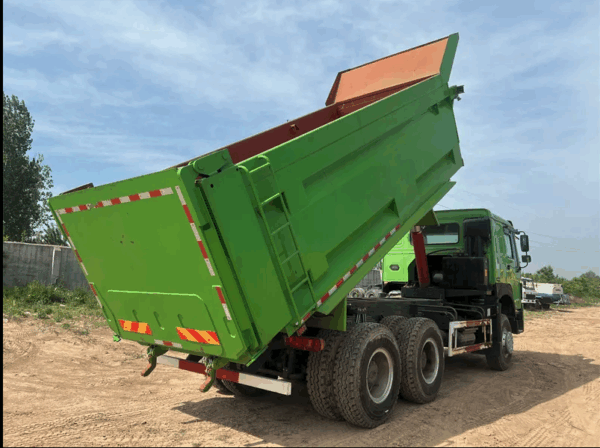 10 Roda HOWO 6X4 Caminhão Basculante Basculante com Novo Motor - Imagem 6