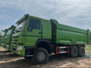 10 Roda HOWO 6X4 Caminhão Basculante Basculante com Novo Motor