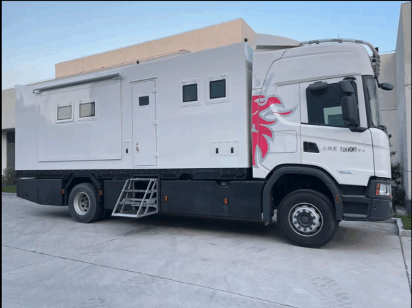 6X6 Caminhão Pesado Motorhome com Varanda Traseira e Expansão em Cada Lado - Imagem 3