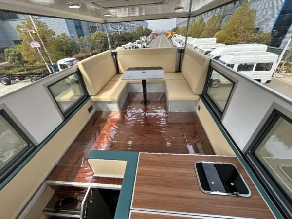 Caminhão de motorhome HOWO 4×2 - Imagem 17
