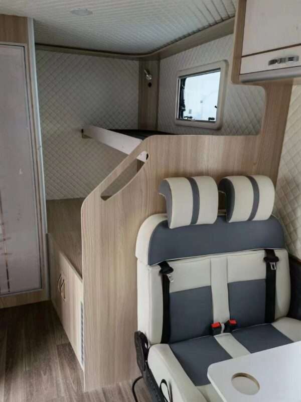 Caminhão de motorhome HOWO 4×2 - Imagem 13