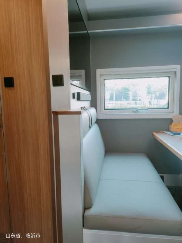 4X4 caminhão pesado off-road HOWO Man design de luxo RV motorhome com tenda elevável - Imagem 5