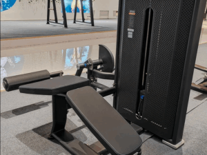 Máquina de Flexão de Pernas Prona Equipamento de Academia Comercial Equipamento de Fitness Máquina de Treinamento de Força para Musculação Equipamento de Aço Equipamento de Exercício Esportivo