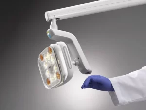 Refletor odontológico A-dec 500